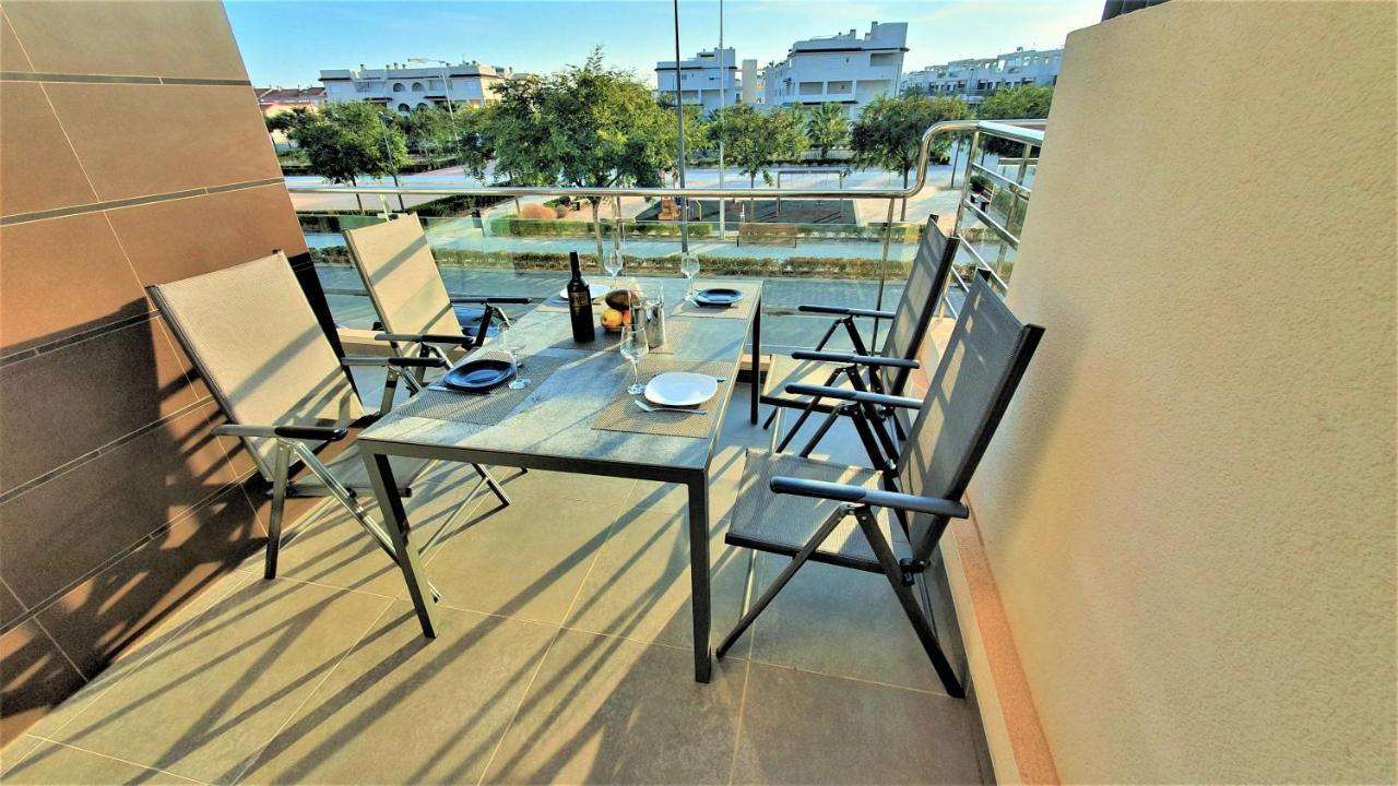 Penthouse 2 Bedrooms In Mil Palmeras Pilar de la Horadada Dış mekan fotoğraf