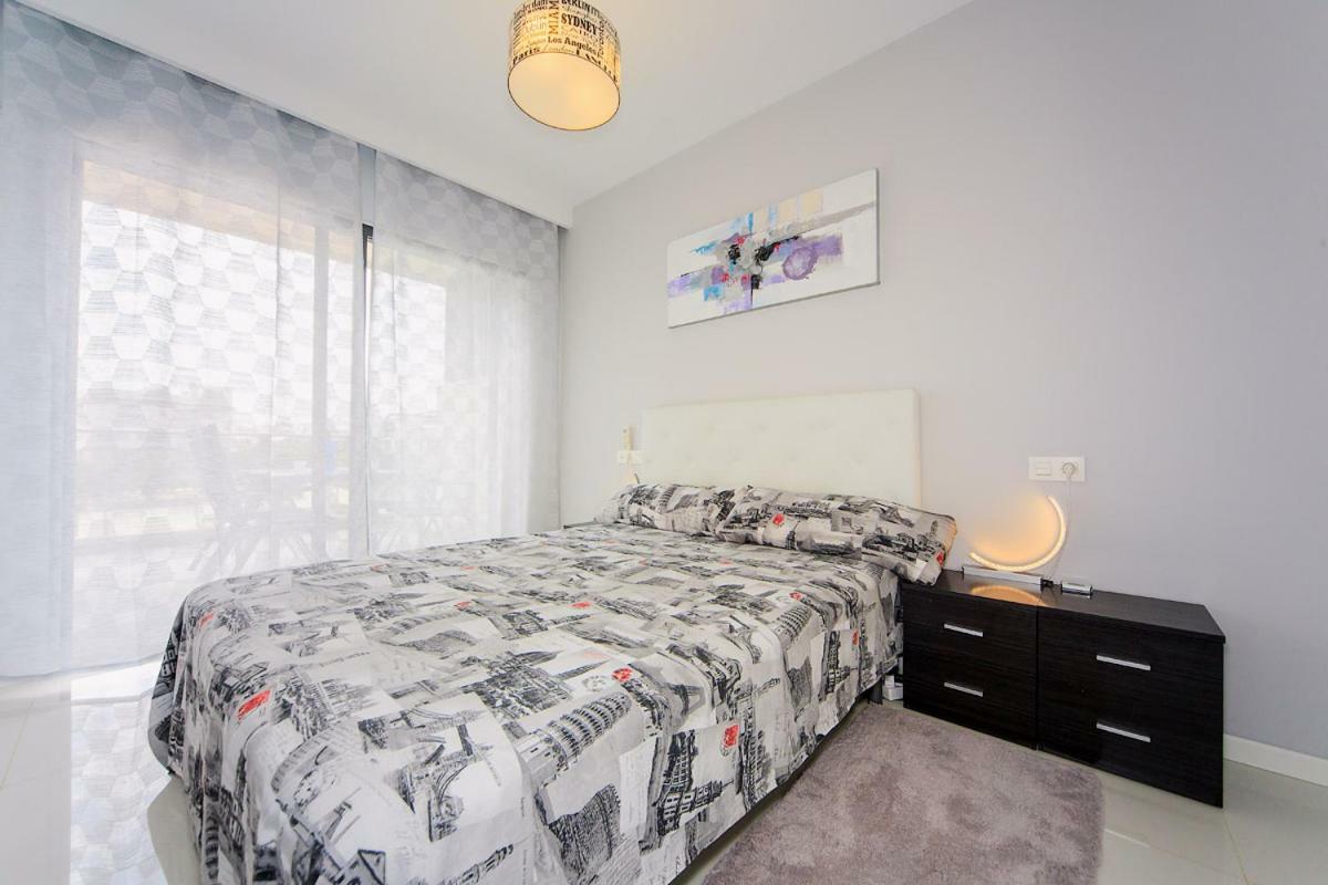 Penthouse 2 Bedrooms In Mil Palmeras Pilar de la Horadada Dış mekan fotoğraf