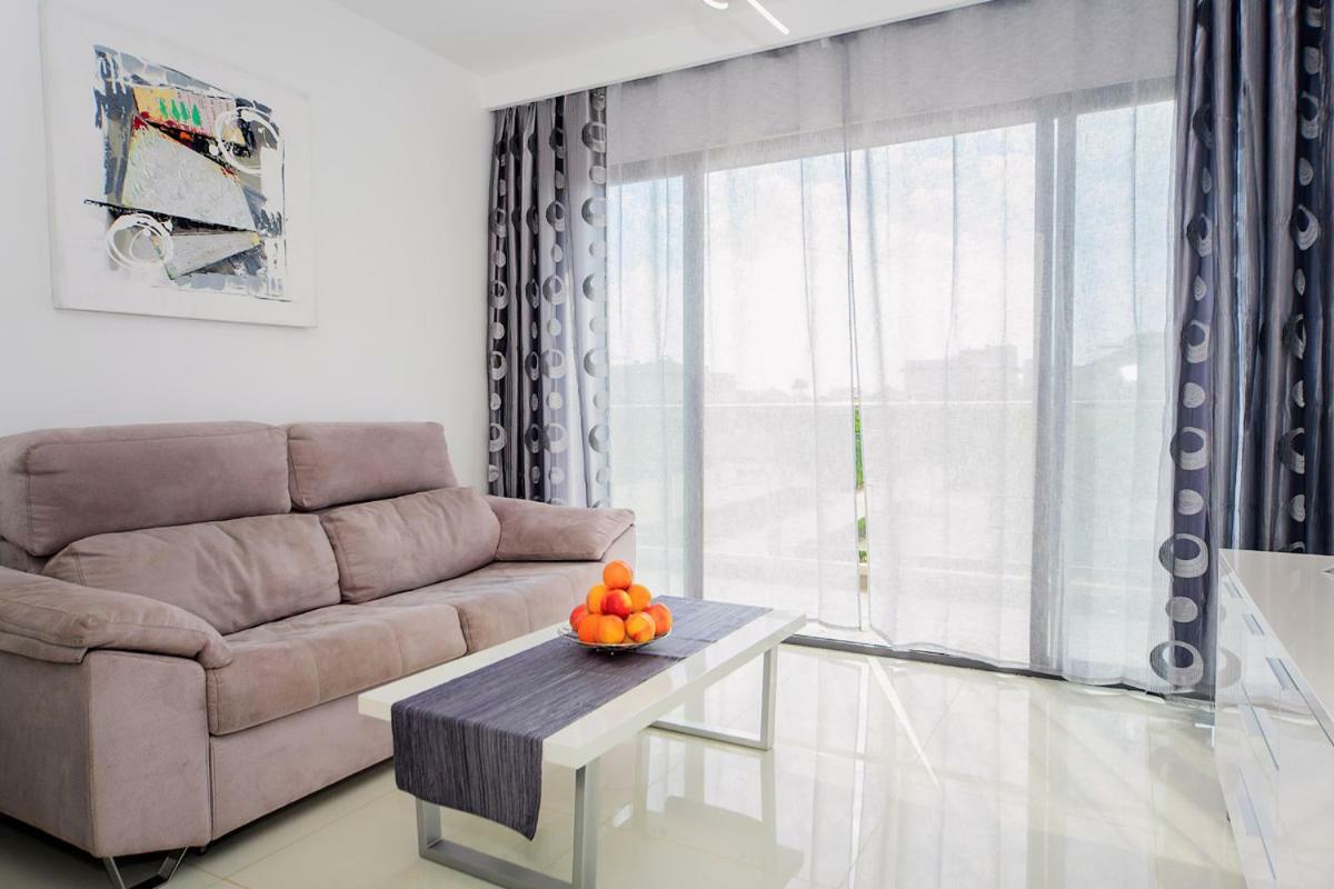 Penthouse 2 Bedrooms In Mil Palmeras Pilar de la Horadada Dış mekan fotoğraf