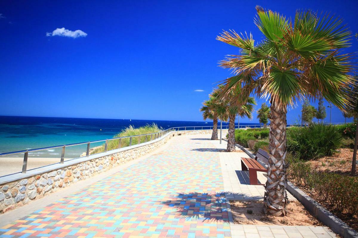 Penthouse 2 Bedrooms In Mil Palmeras Pilar de la Horadada Dış mekan fotoğraf